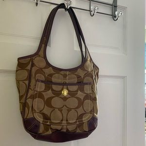 Coach shoulder bag